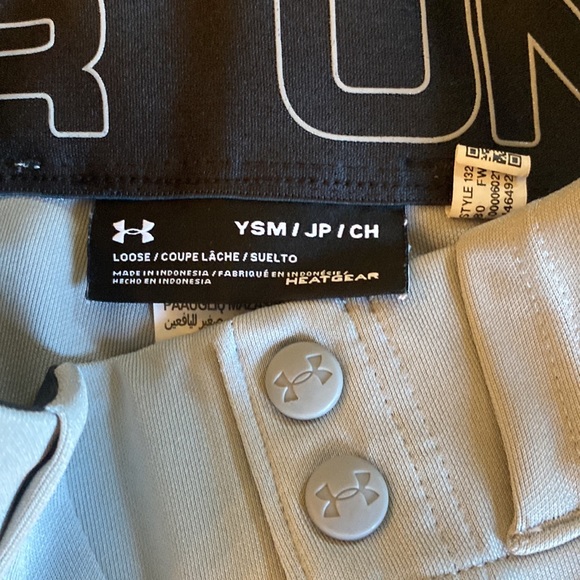 Under Armour boy’s baseball pants. Size Small - Picture 2 of 4